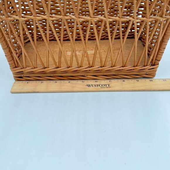 VTG Splint Wood Hand Crafted Wall Basket Organizer Magazine Mail French Country - Picture 11 of 16